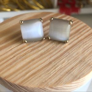 Kendra Scott Stud Earrings in Gray